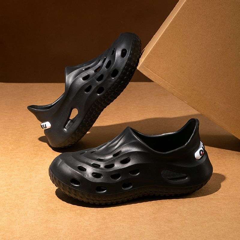Hole Shoes